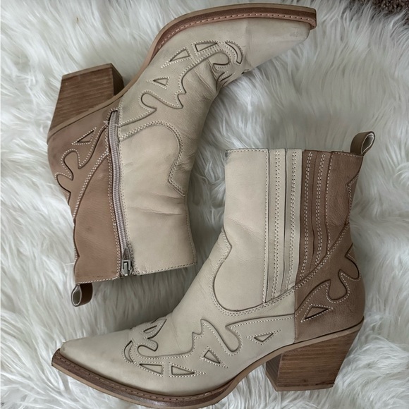 Dolce Vita Ramson Western Boot - Picture 3 of 9